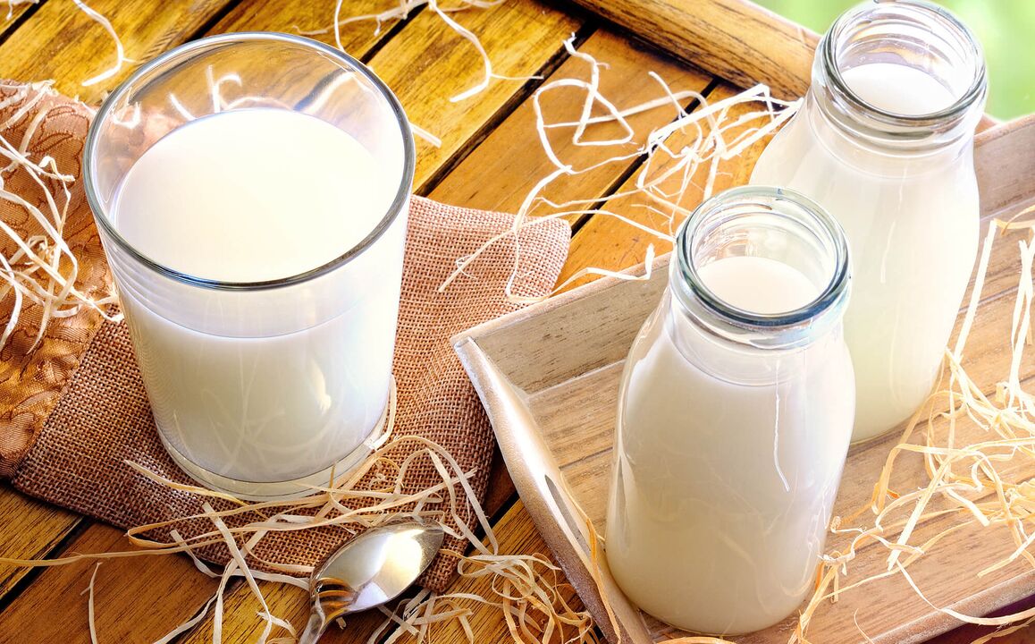 वजन घटाने के लिए केफिर एक स्वस्थ किण्वित दूध पेय है